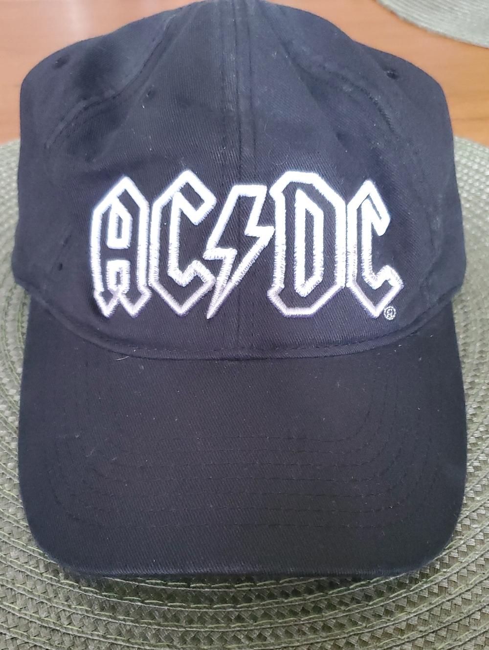 AC/DC Thunderstruck Ballcap